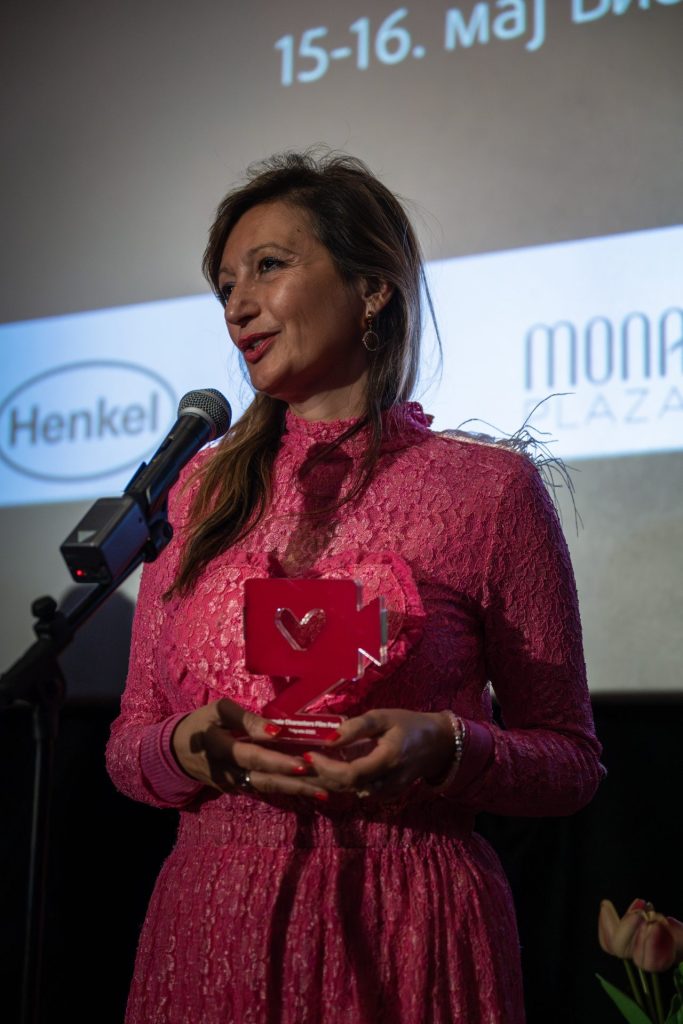 Beka Zečević: Moda je moj način da zagrlim svet 13 Festival Zenski likovi dodela nagrada