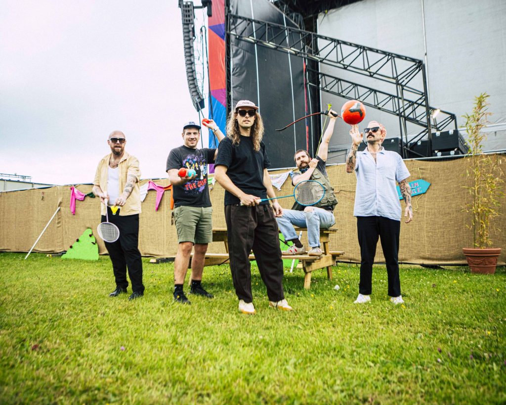 IDLES bands photo
