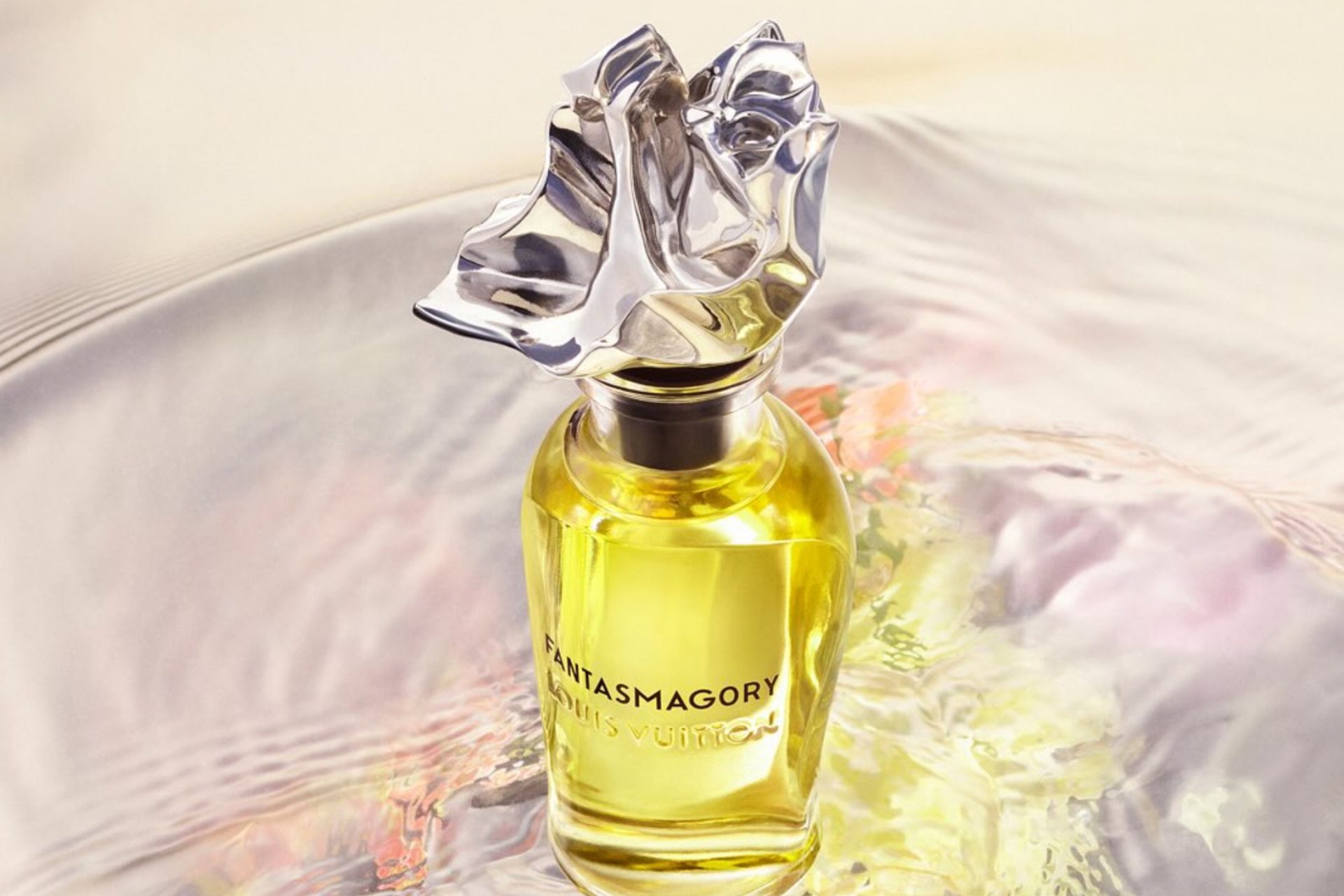 Ovo je parfem jeseni, ali po Louis Vuitton receptu 1 MixCollage 07 Nov 2025 11 00 AM 4834