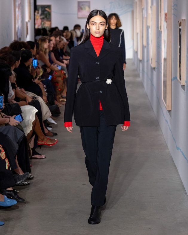 Ispod radara: ASHLYN 12 image 2603895