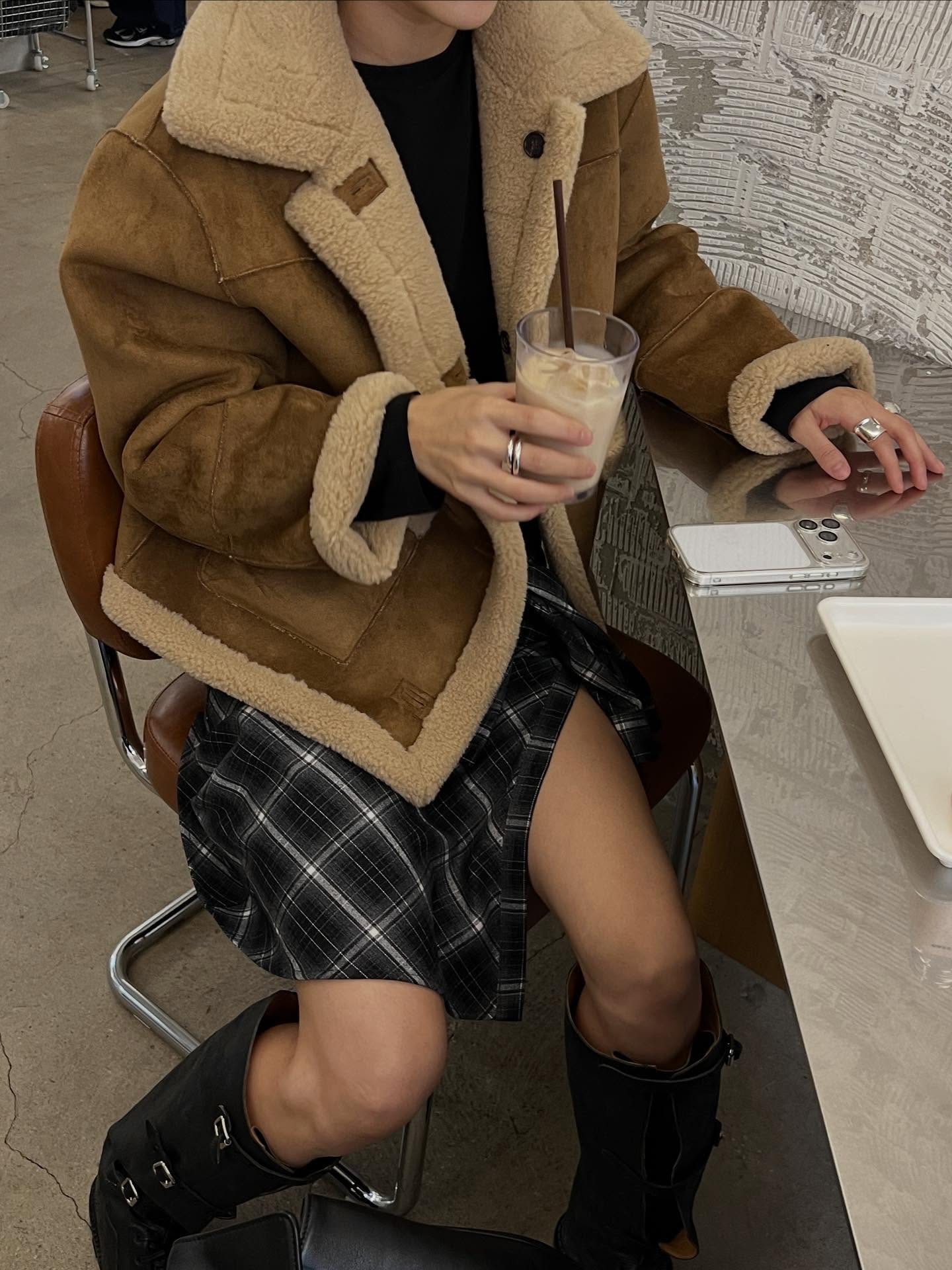 Šta nosimo u kasnu jesen? 10 novembarskih autfita koji nas inspirišu 20 image 7178987