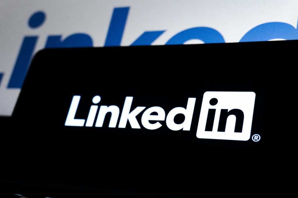 Da li je danas sramotno biti aktivan na Linkedinu? 7 LinkedIn
