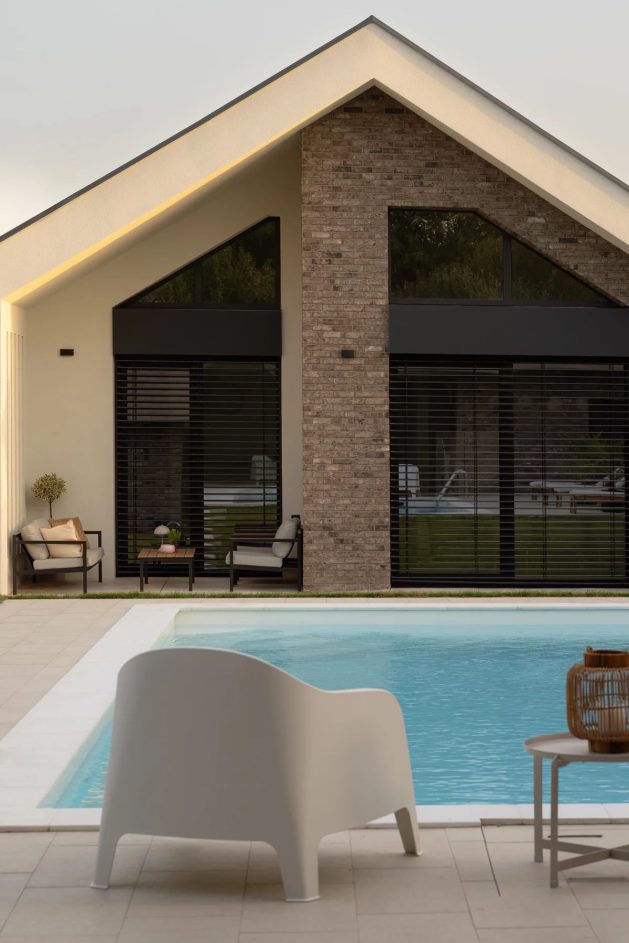 porodicna kuca sa bazenom u kragujevcu t4uhw3400cd2c328cd