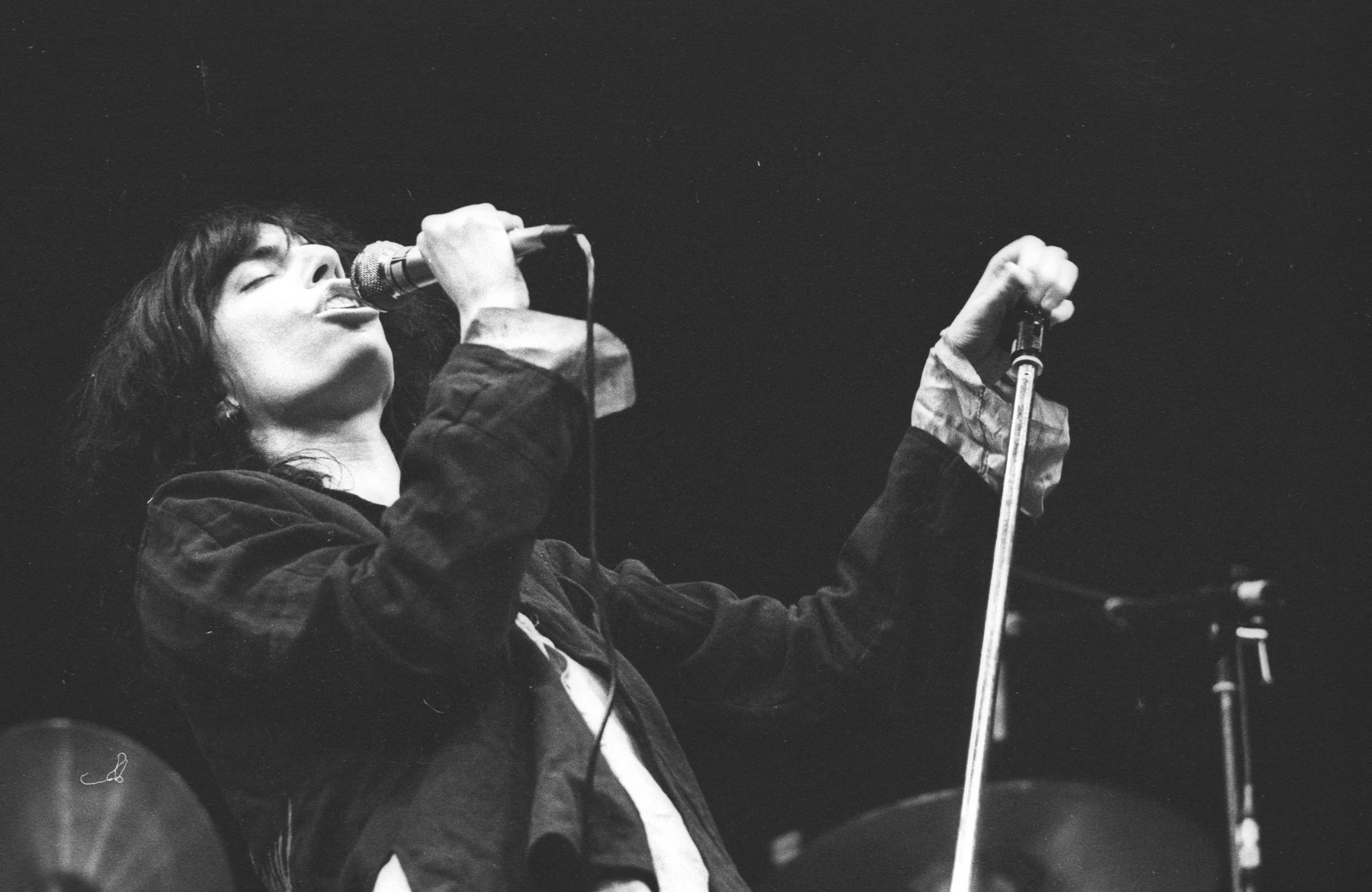 Pola veka kasnije, ovo je (i dalje) jedan od najboljih debi albuma ikada 1 album