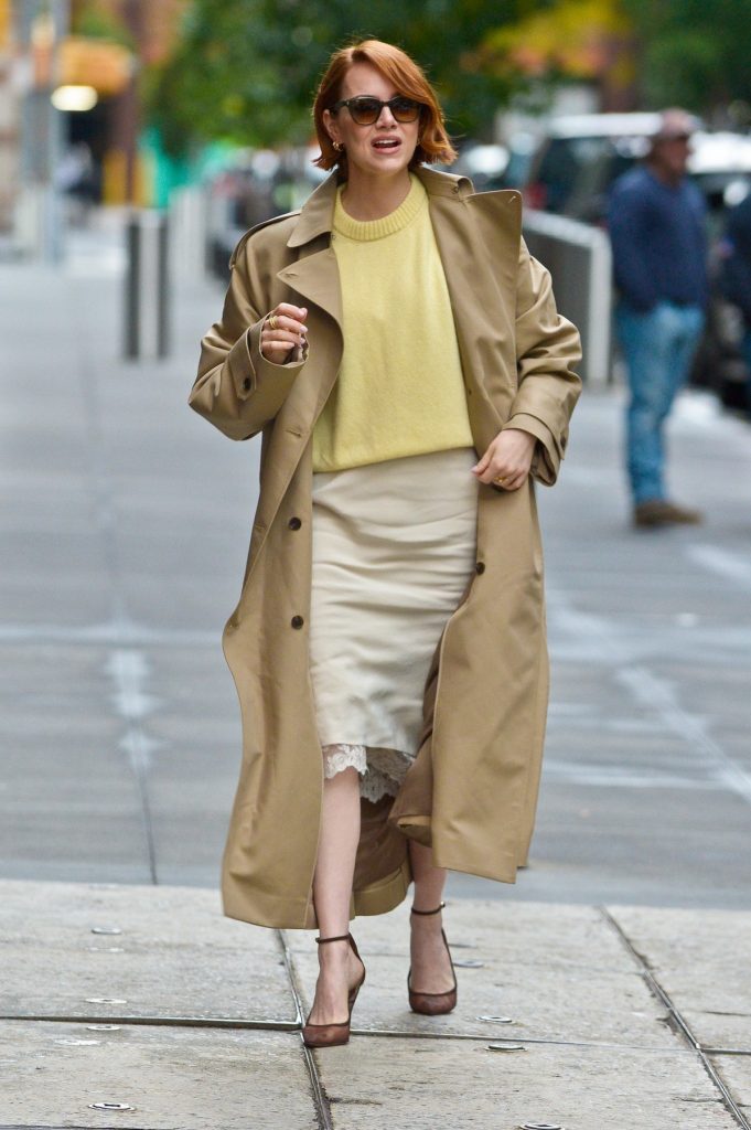 Trench mantil je "zvezda" pet autfita poznatih 7 profimedia 1046932777