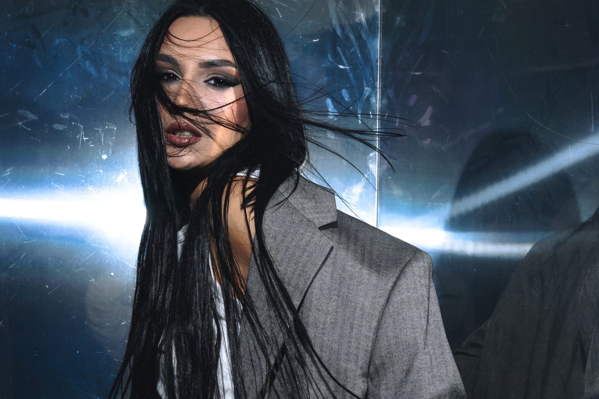 Tamara Živković: Posveta ženama koje su "snažne kao stena" 1 tamara živković