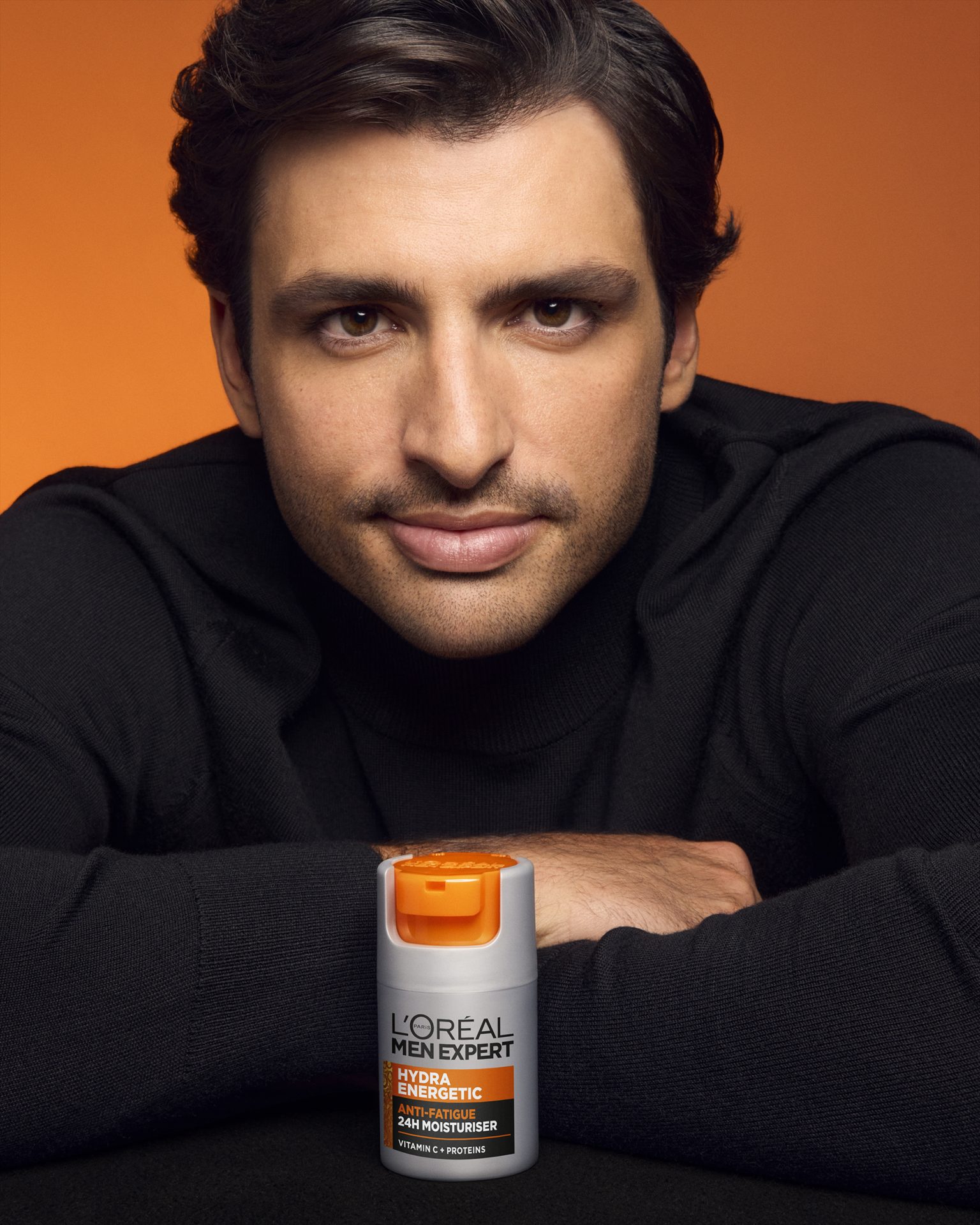 MEN EXPERT HYDRA ENERGETIC KREMA ZA NEGU LICA 3 20250410 digital hydraenergetic moisturizer vitaminc still csainz dmi image na no cta