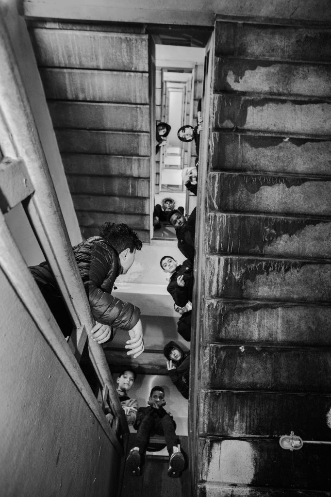 Sirov, iskren i brutalan: Milano koji do sada niste videli na izložbi italijanskog umetnika 7 Angelo Leonardo Italija Vizualizator 10