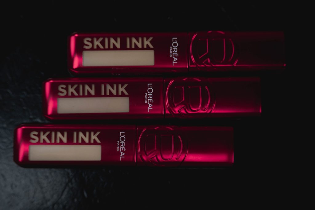 L'Oréal Paris Infaillible Skin Ink: Puder za makeup bez ograničenja 3 BURO SKIN INK 26