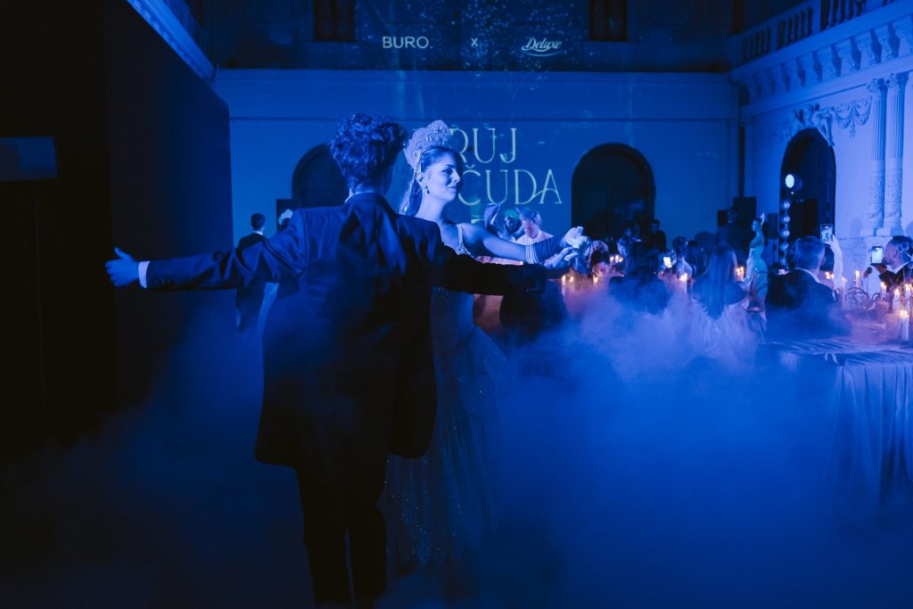 Buro. x Lidl web 232