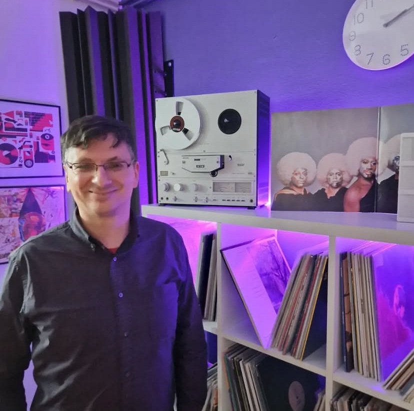 DJ Pop Satori photo by Zoran Petkovski