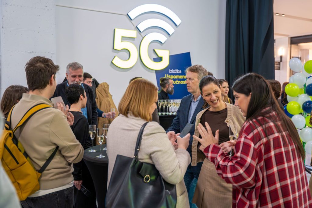 Izložba „Uspomene iz budućnosti“: 5G za generacije koje dolaze 7 Fotka 2