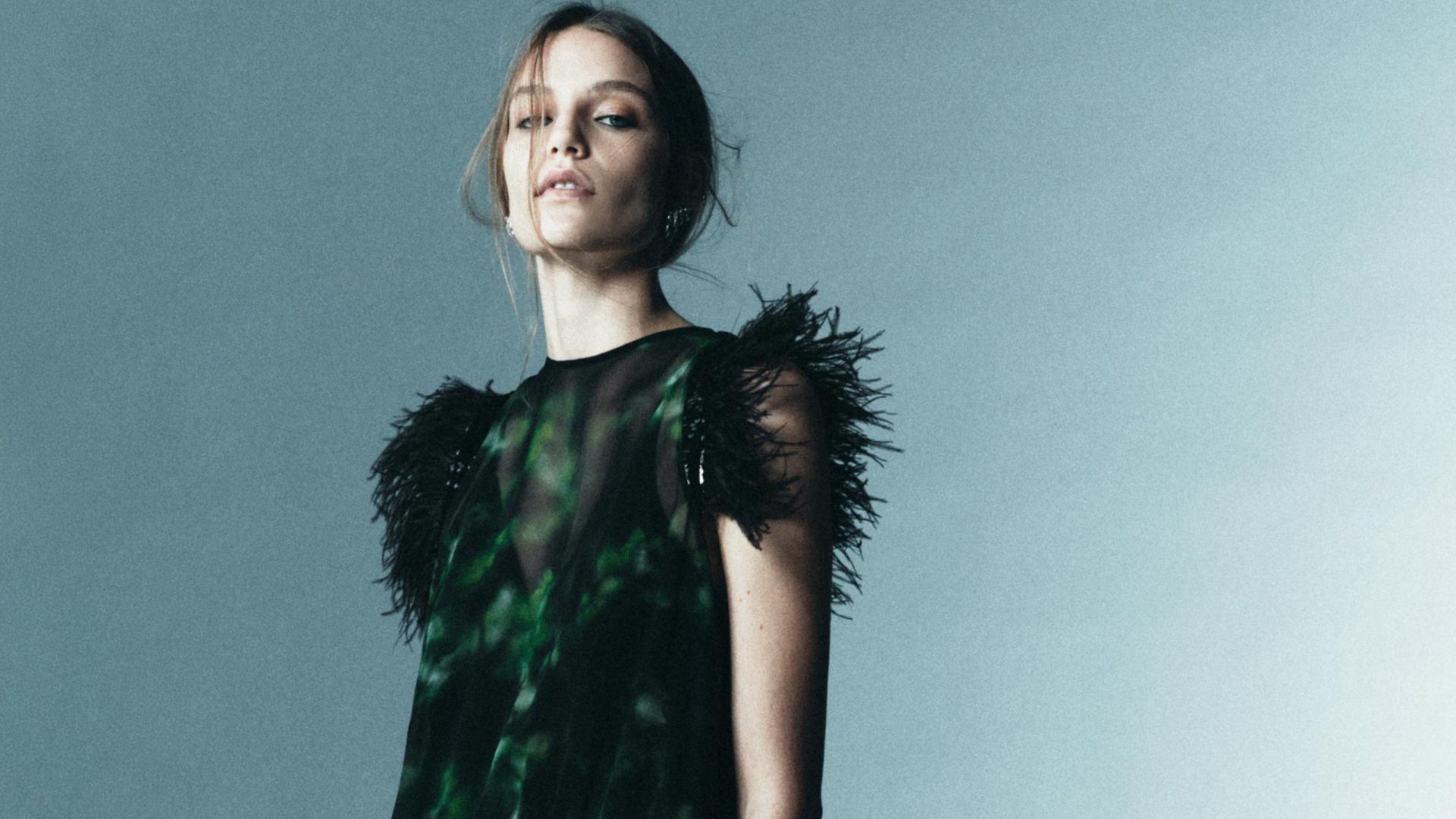 Počinje zimsko sezonsko sniženje u Inditexu: Evo kada možete uloviti prve komade! 1 MixCollage 30 Dec 2025 03 02 PM 83