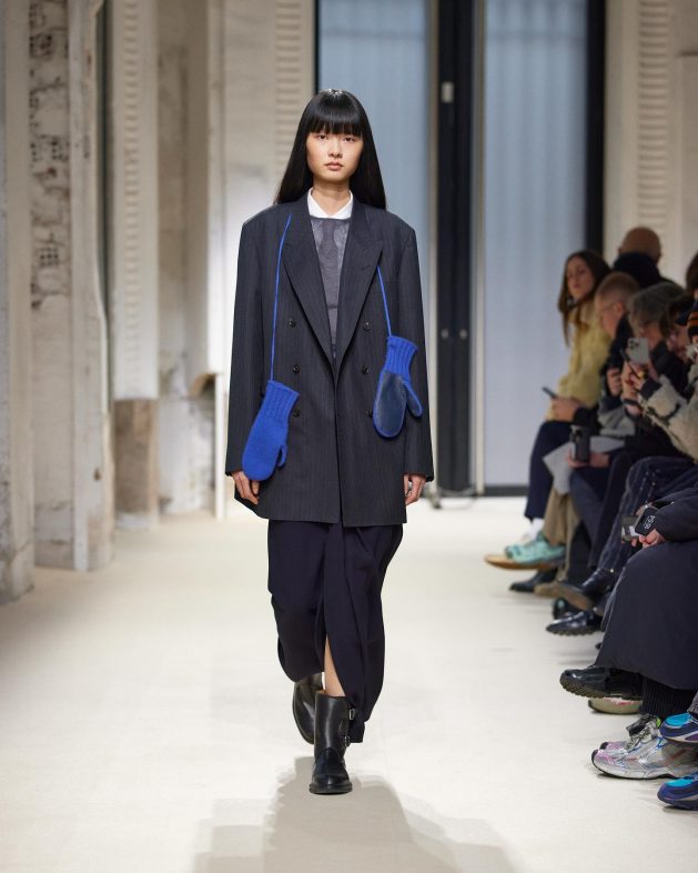 Ispod radara: AURALEE 12 image 5055930