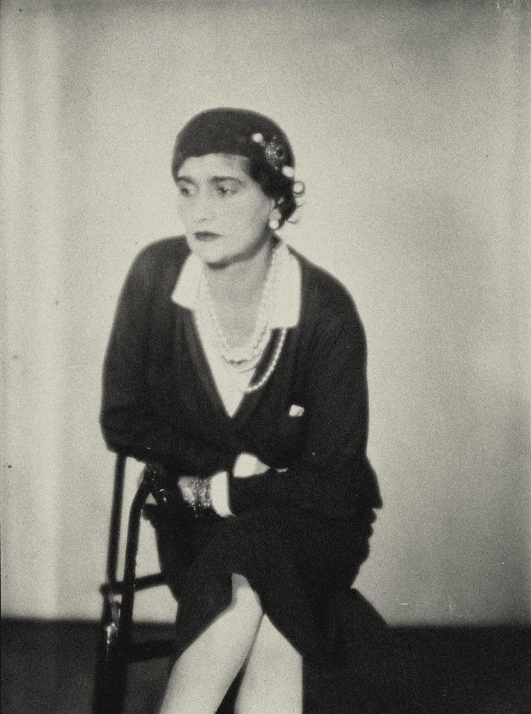 Uniforma kao autorski potpis: Moda koja govori umesto zemlje 7 profimedia 0995621766