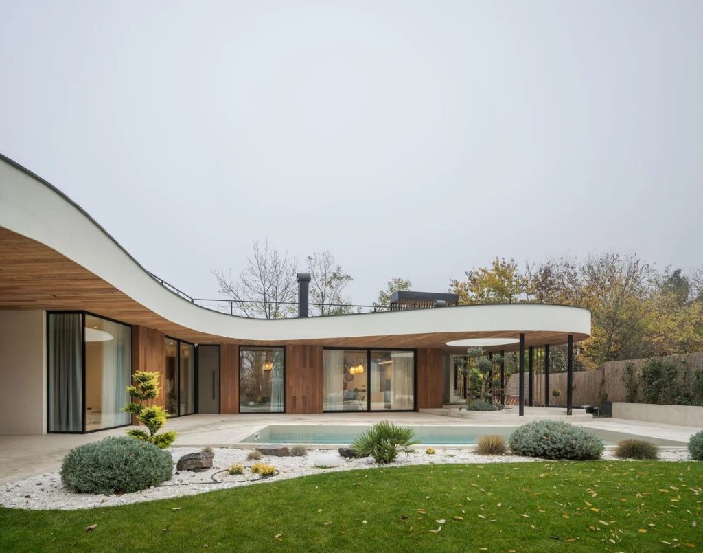 Kuća u Sremskoj Kamenici koju talasasti krov spaja s prirodom 5 shoom room escape t6yes10dd9f3a3d953