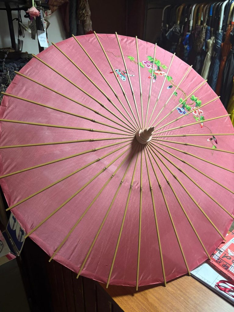 Kišobrandžijka iz Balkanske: Istorija jednog zanata i tri generacije žena 6 WhatsApp Image 2026 01 23 at 12.15.29