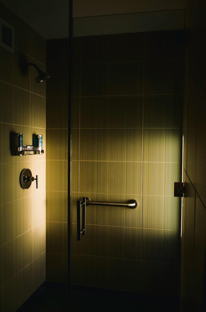 Kupke za tuširanje koje čuvaju i hrane kožu zimi 7 tuširanje