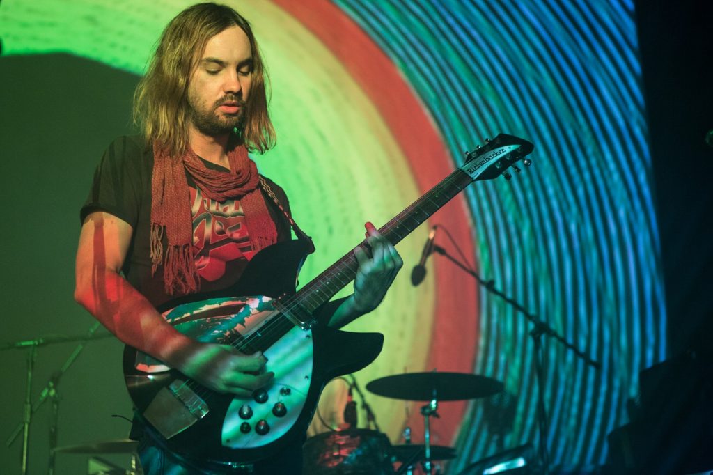 2025. kroz muziku: Ovo je 20 najslušanijih singlova u protekloj godini 7 20 top singlova