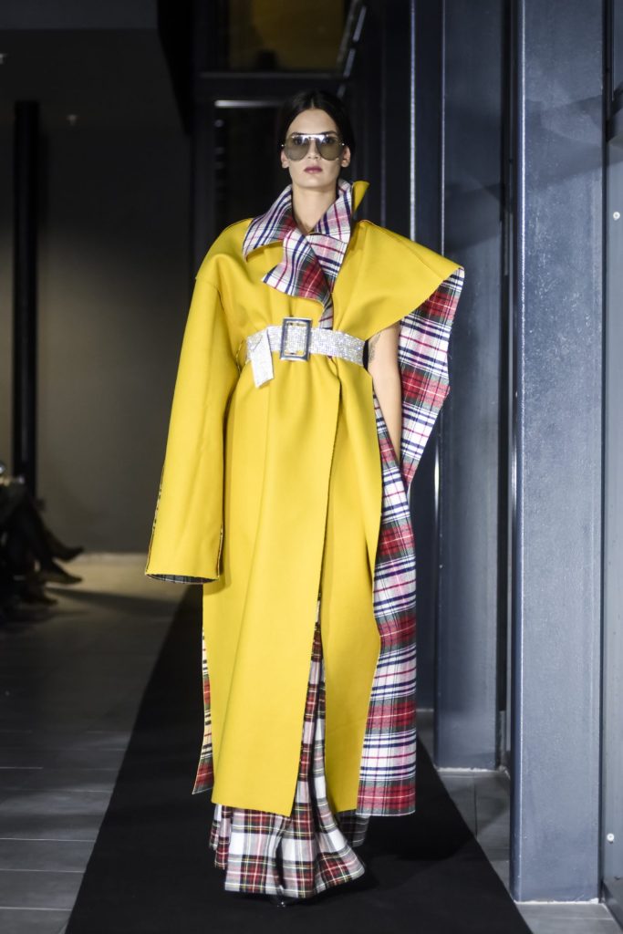 LalicA: Preispitavanje popularnog koncepta ženstvenosti 8 DJT8223 Aleksandra Lalic