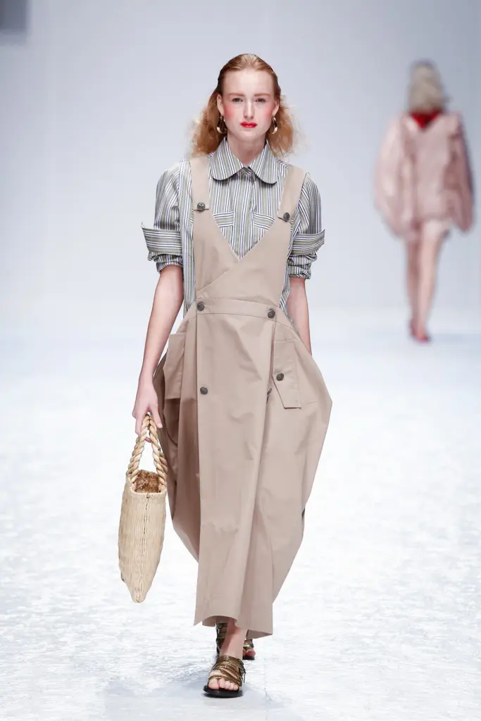 LalicA: Preispitavanje popularnog koncepta ženstvenosti 11 EC 8290 Aleksandra Lalic resize