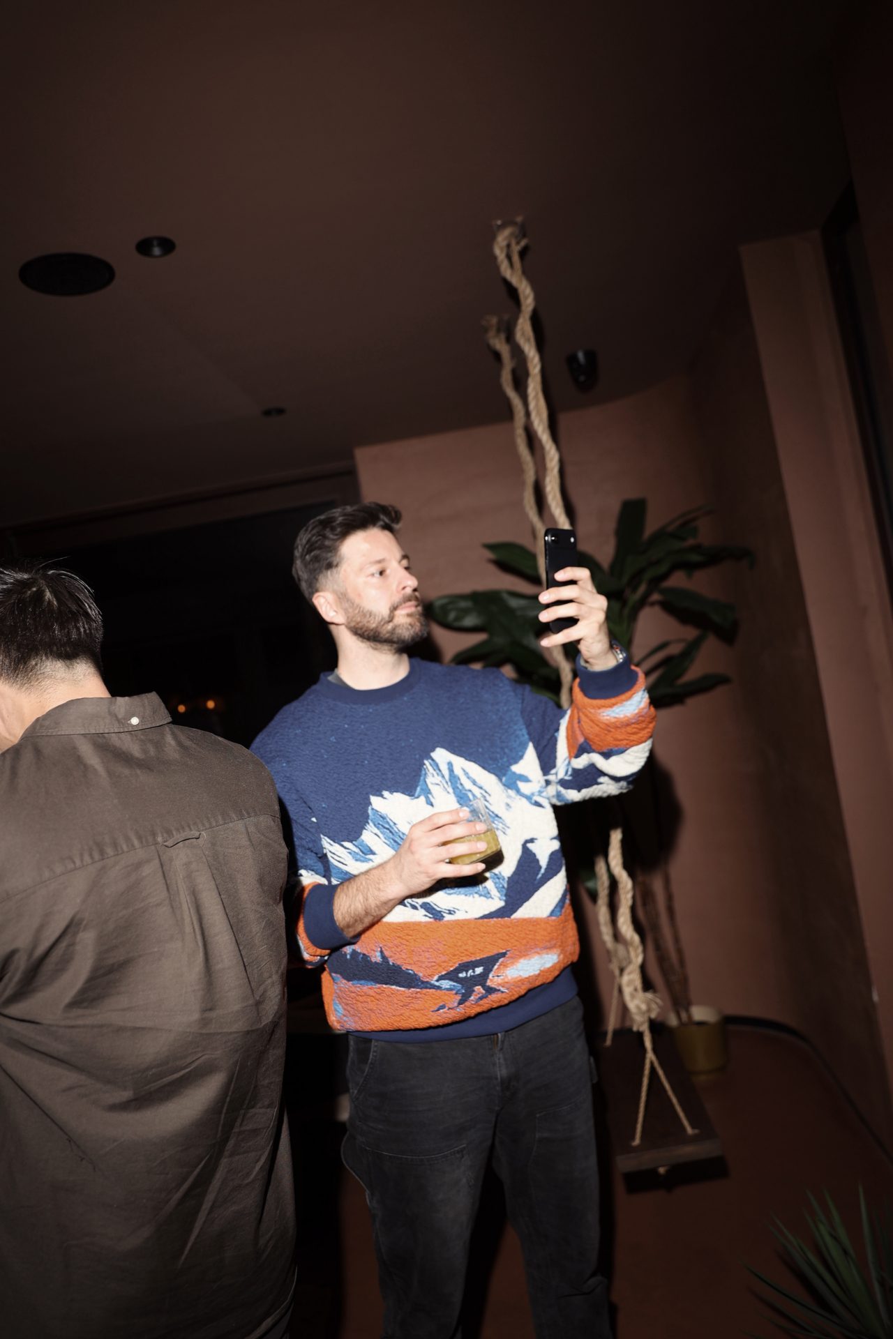 BURO. SPIRITUAL AWAKENING: Razgovor, učenje i zajedništvo su ono što nas budi 62 SMC 174