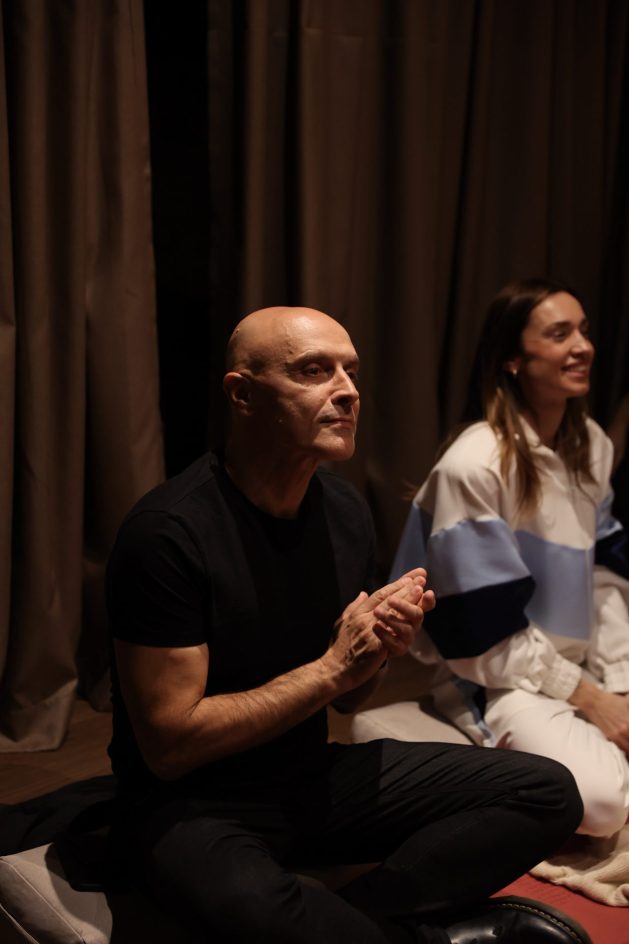 BURO. SPIRITUAL AWAKENING: Razgovor, učenje i zajedništvo su ono što nas budi 27 SMC 72