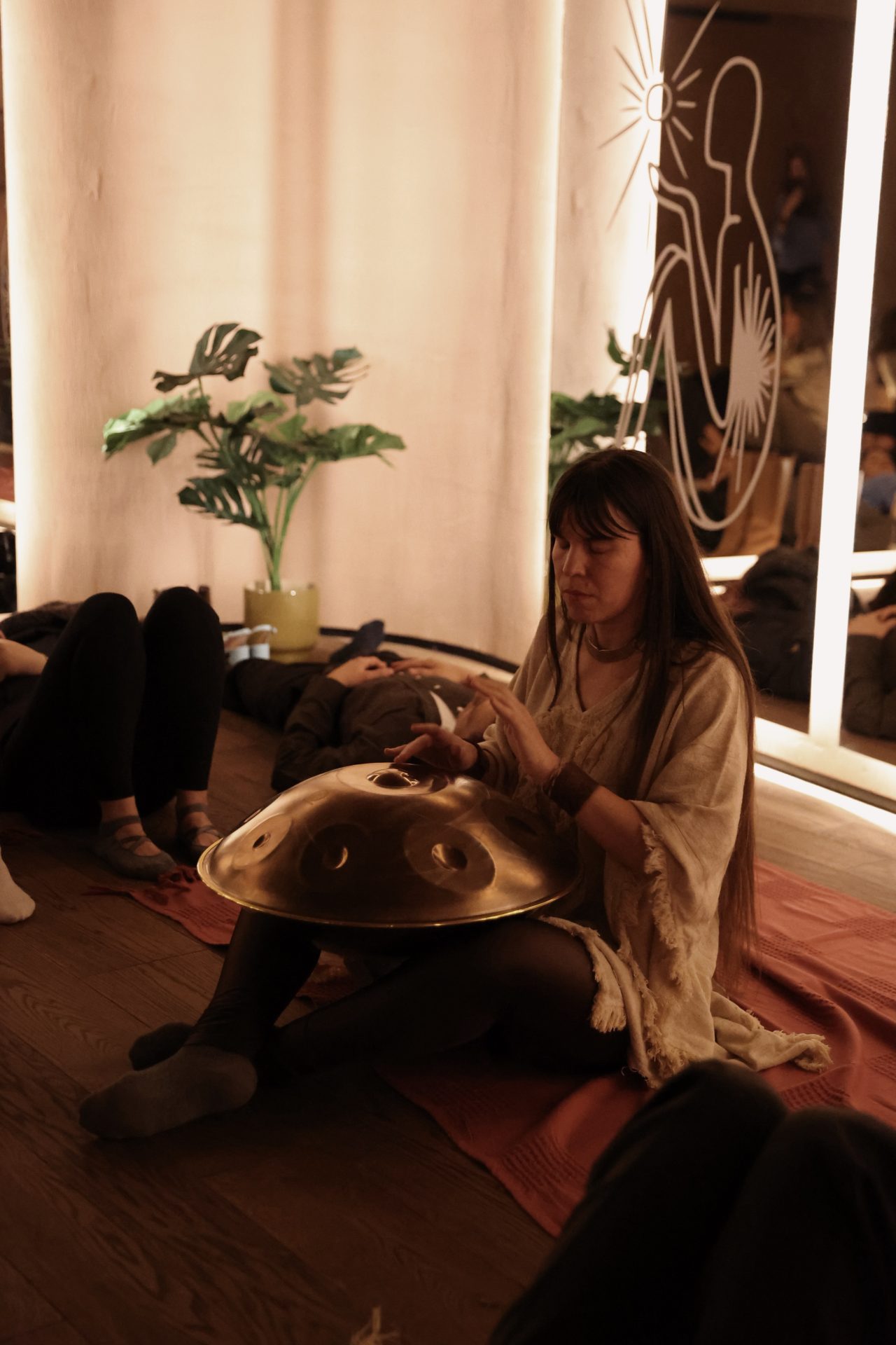 BURO. SPIRITUAL AWAKENING: Razgovor, učenje i zajedništvo su ono što nas budi 17 SMC 79