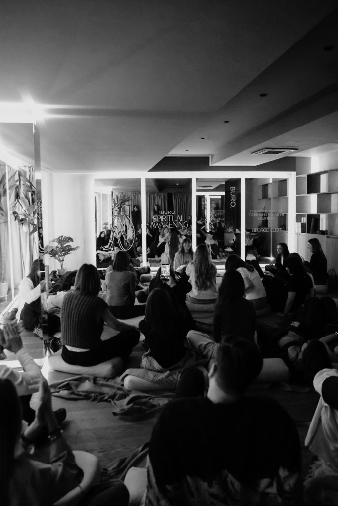 BURO. SPIRITUAL AWAKENING: Razgovor, učenje i zajedništvo su ono što nas budi 21 SMC 93