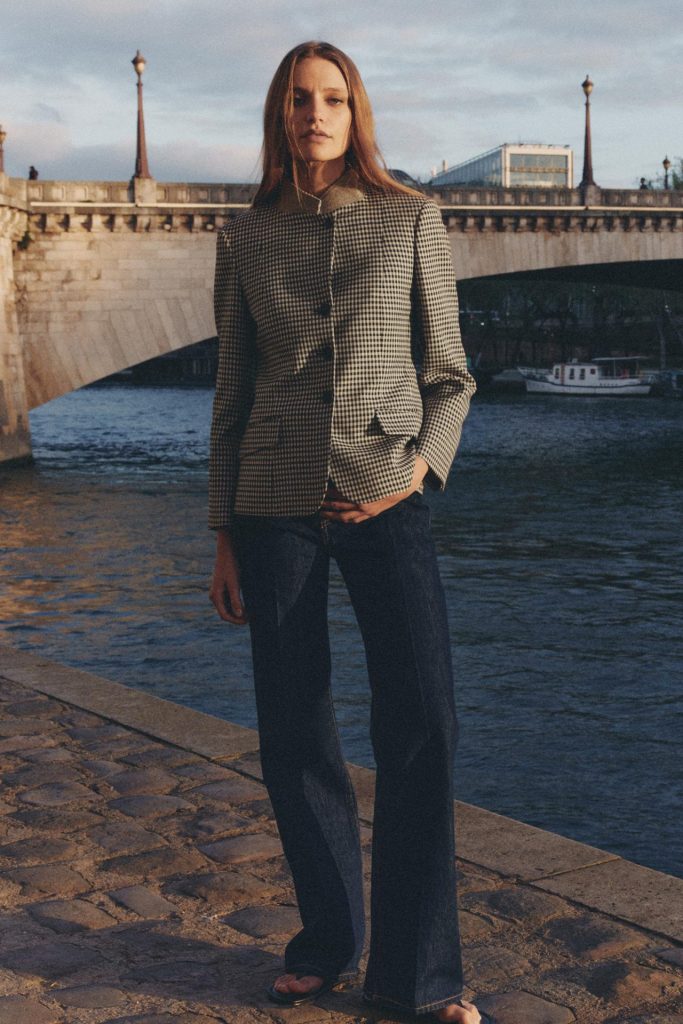 Zara već ima sako inspirisan Chanel blejzerom koji svi žele 10 02080838700 1 p