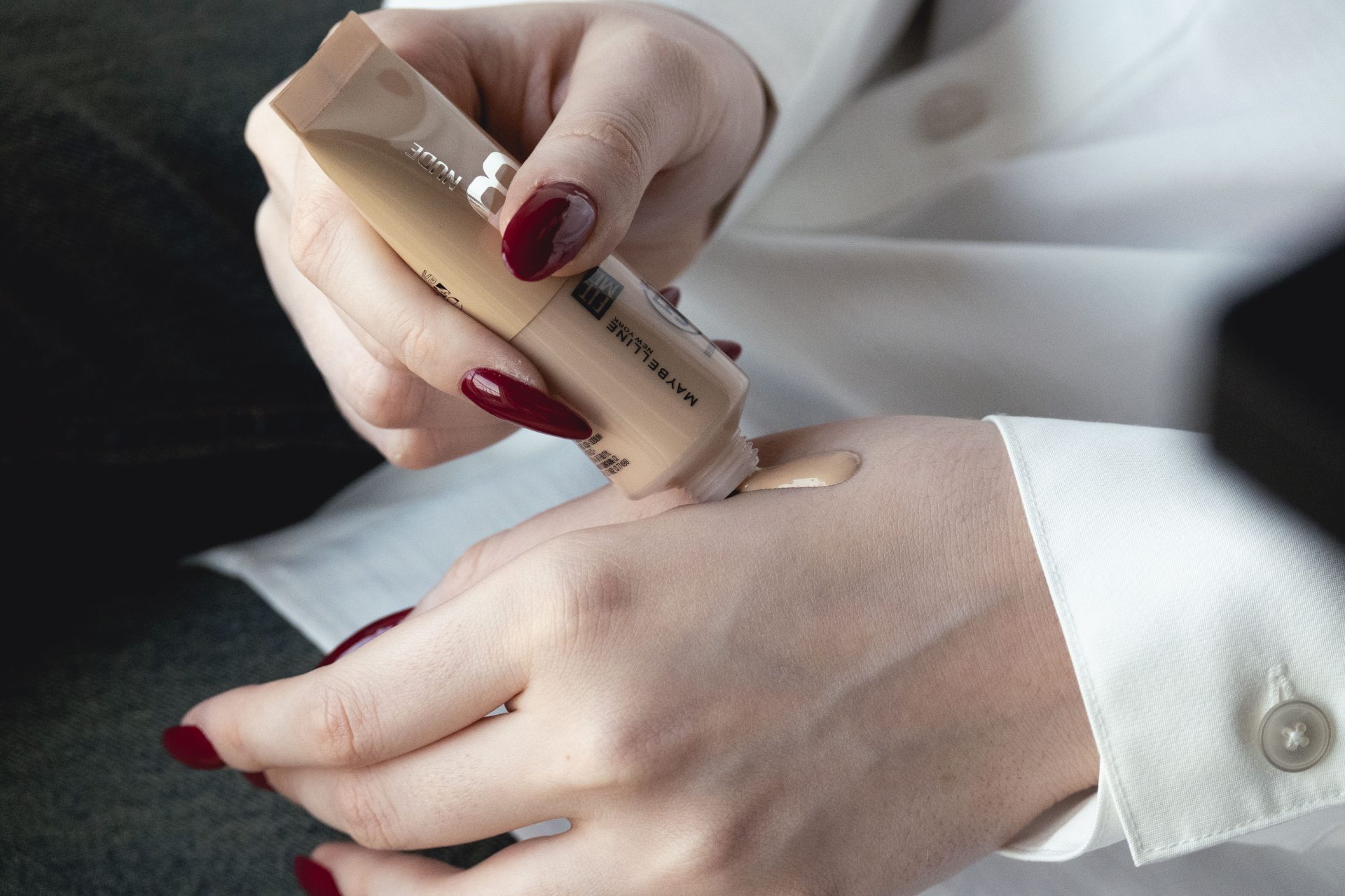 Nega, pokrivenost i SPF 50: Ova BB krema spaja sve što nam je potrebno 19 BURO Maybelline BB Cream 11