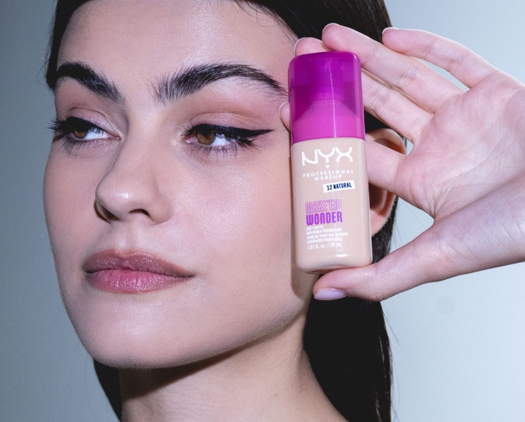 BURO NYX Make Em Wonder 3