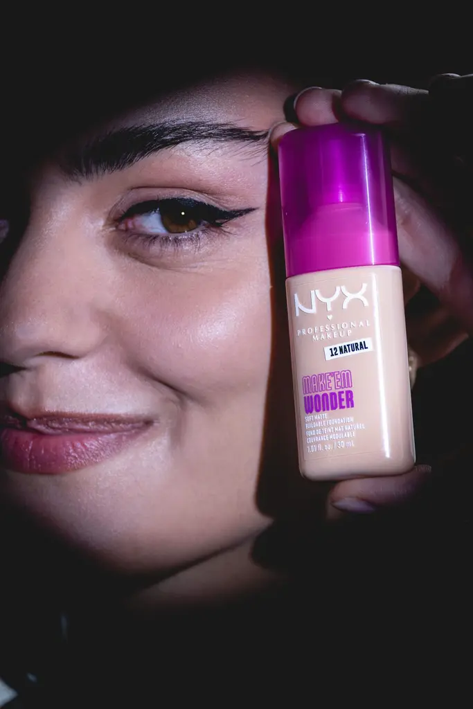BURO NYX Make Em Wonder 9