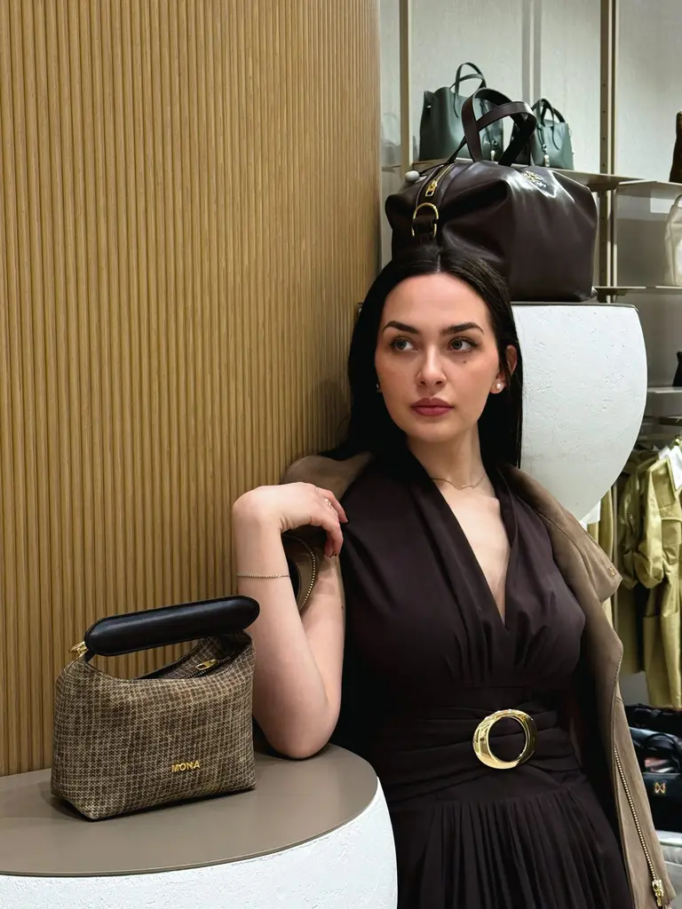 Bili smo u novoj MONA radnji u Galeriji - i stilizovali najpoželjniju jaknu na 3 načina 16 IMG 10402