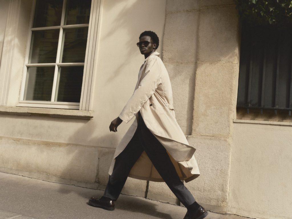 #CRUISE: Elegancija u pokretu, nova definicija urbanog proleća 8 IZIPIZI CRUISE SUN BLACK GREY SHADING LENSES 02