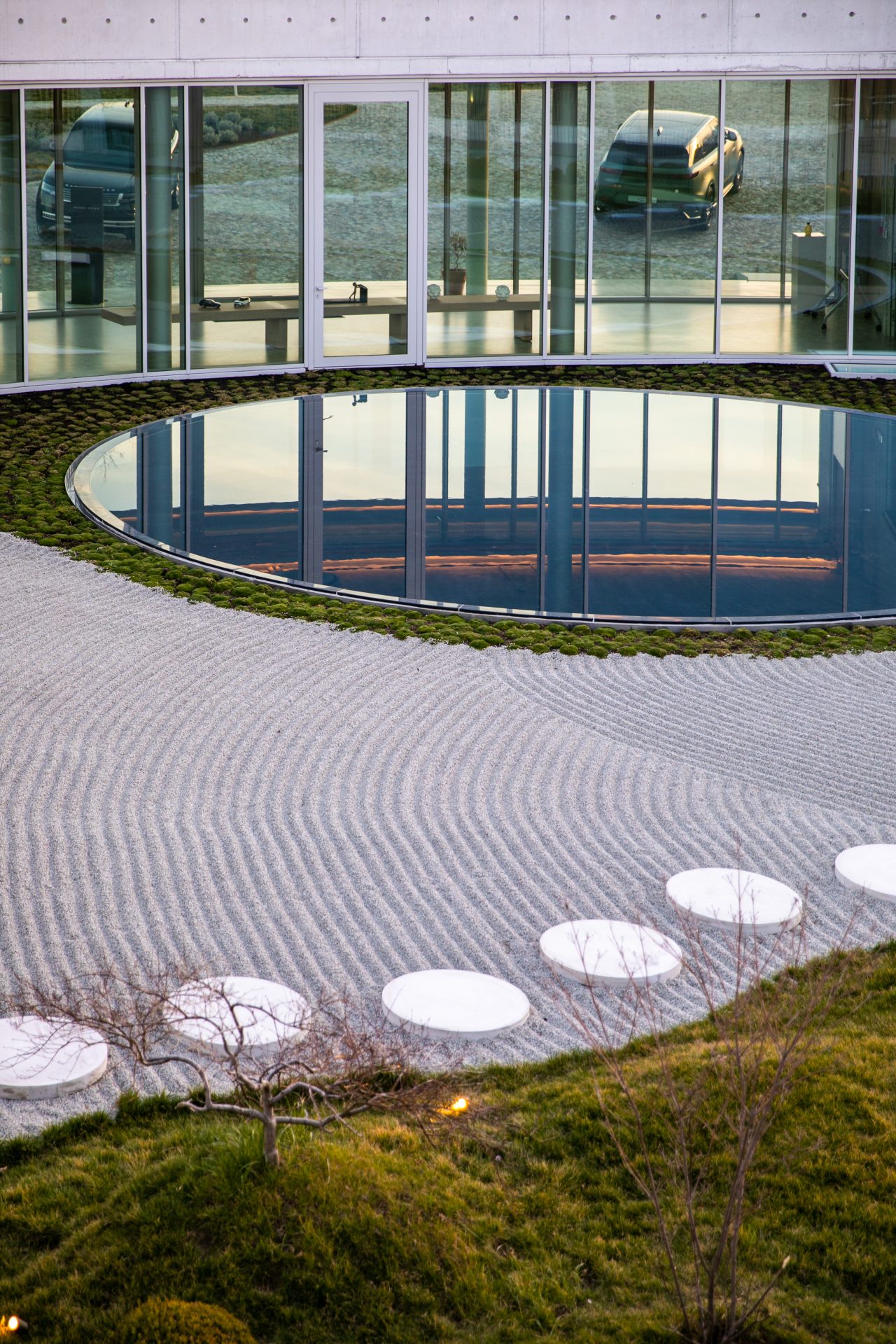 Range Rover Ekata Estate 30