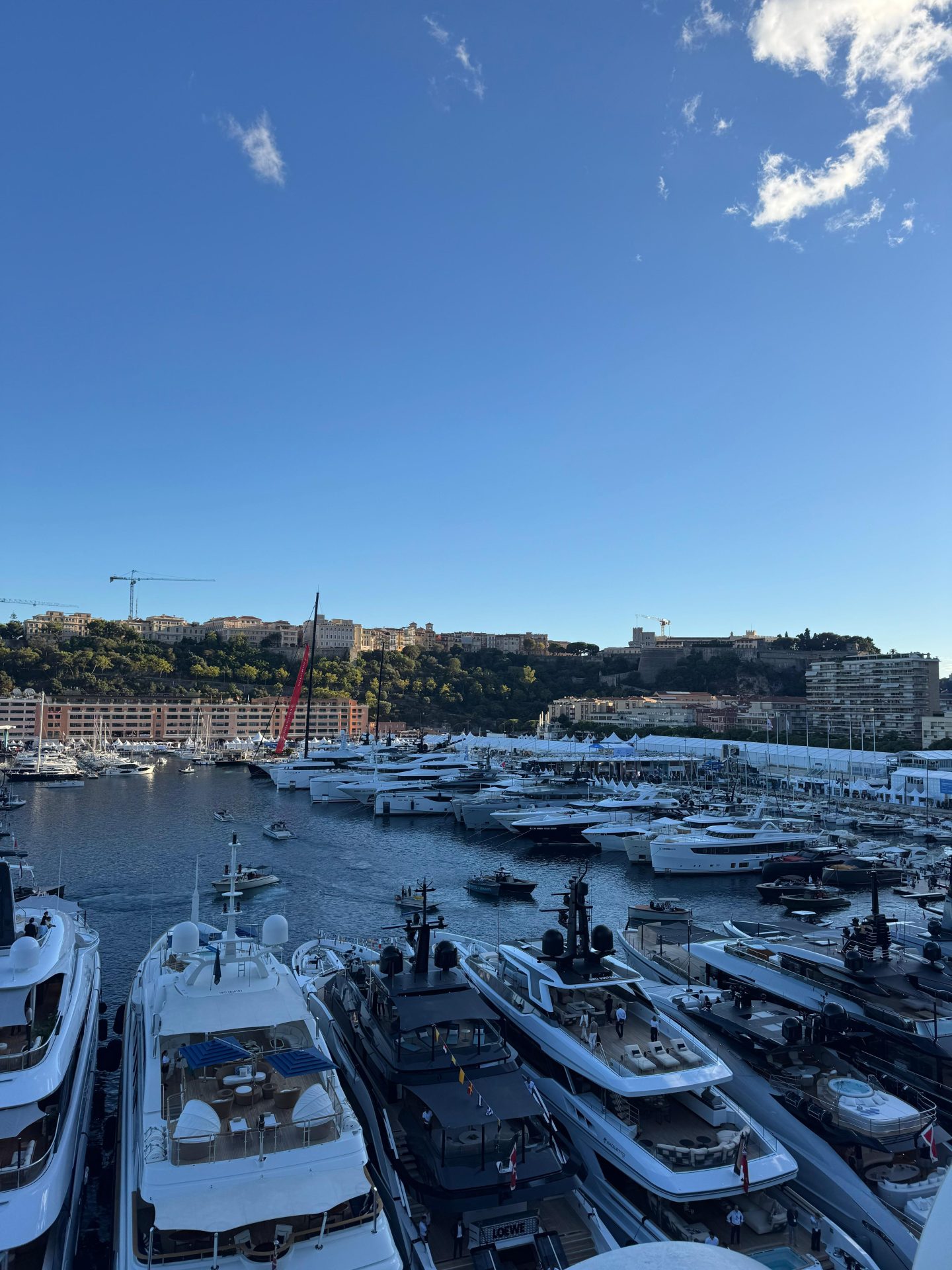 c7b5eb92 7bc2 40e9 ba1c 0572ad5f55b9 1