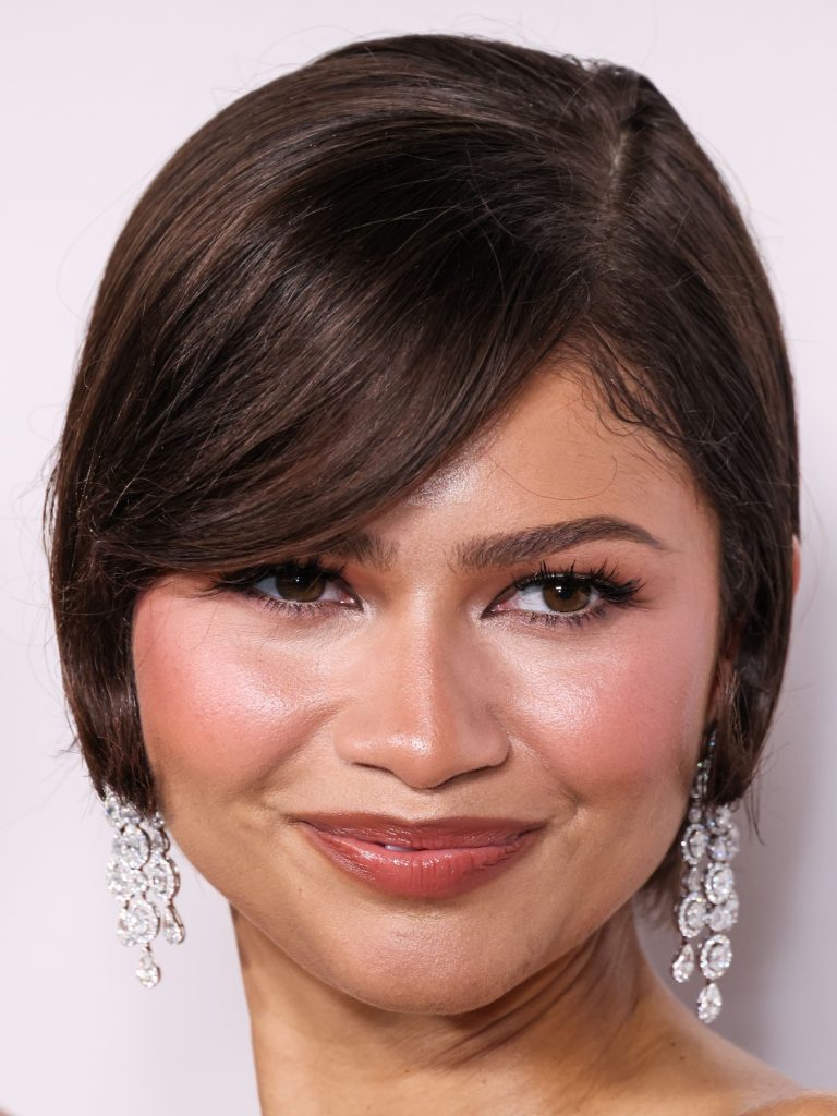 Isprobali smo ovaj viralni trik za nanošenje pudera koji zapravo radi 8 profimedia 1084535441