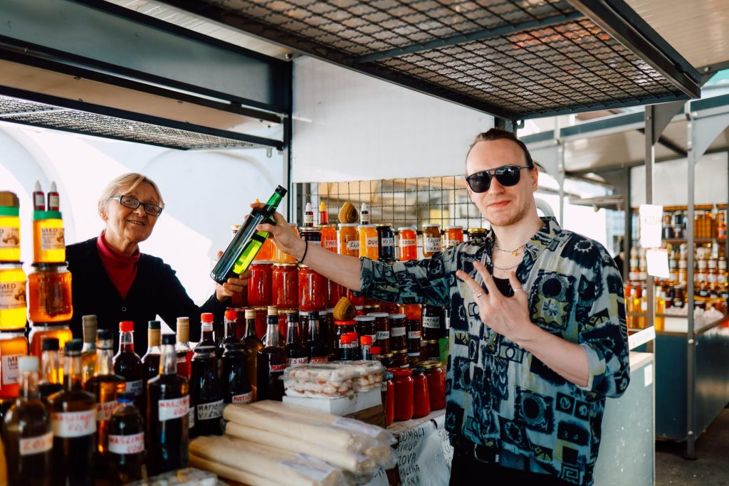 Viktor Užakov iz benda PLOHO o omiljenim mestima u Beogradu 11 10 1