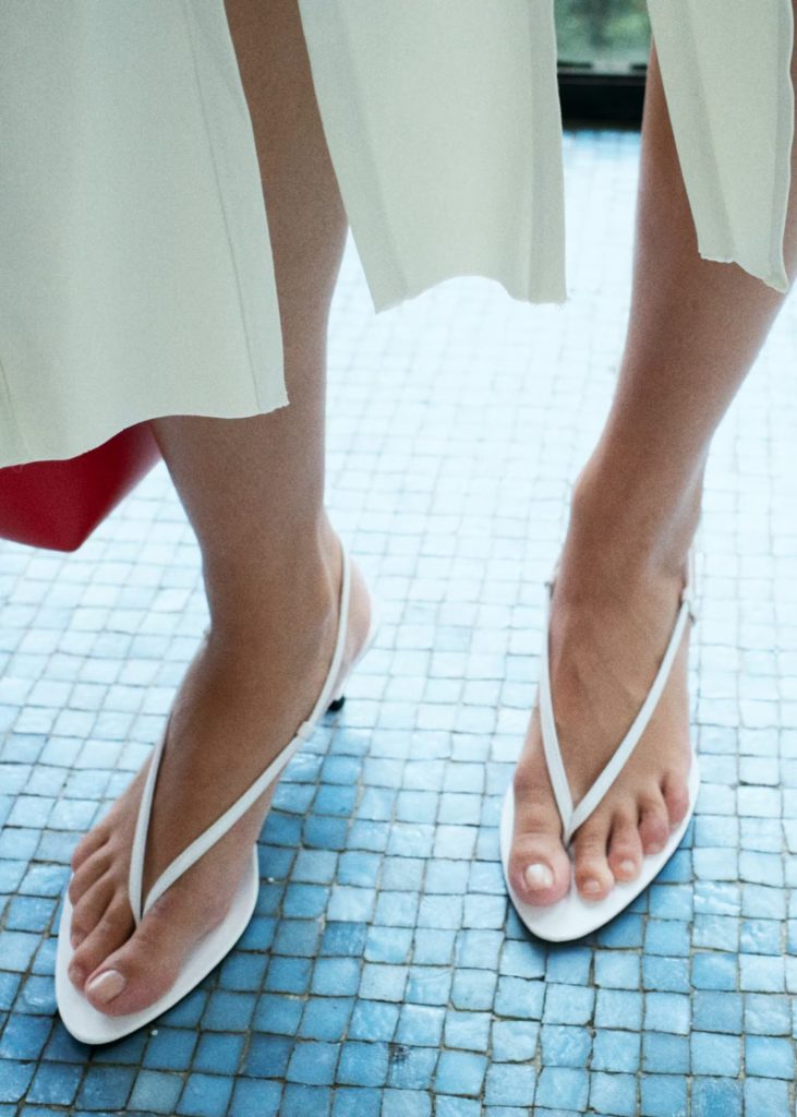 Ukoliko ovog proleća želite Celine look, pogledajte novu Mango kolekciju 12 27087789 01 016