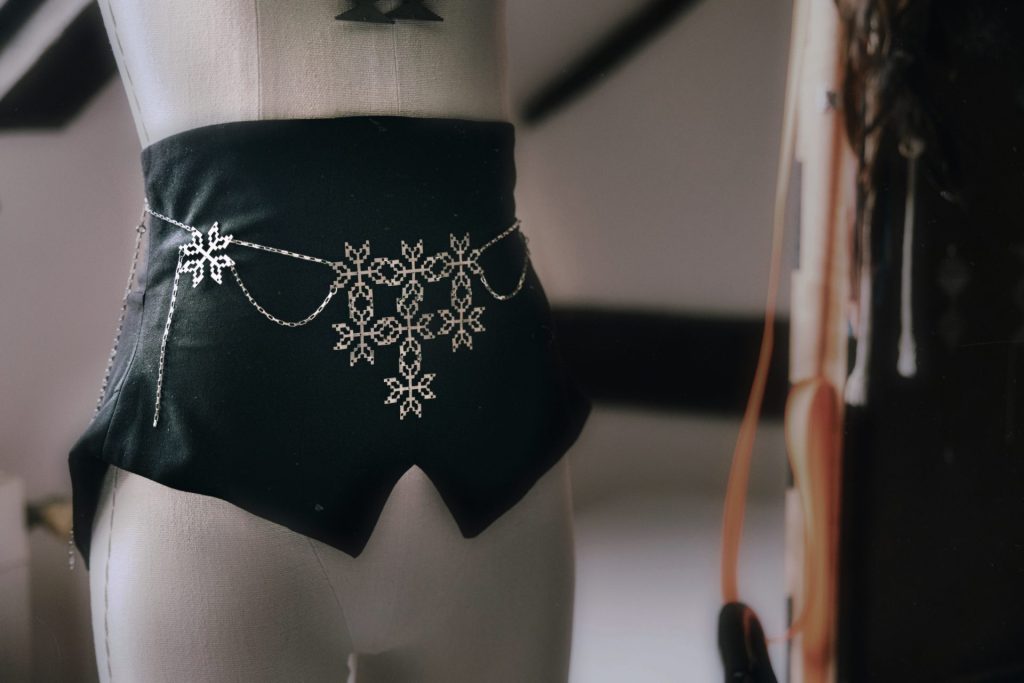 AAF11E8E 3802 4A34 BF84 3CE7F0559CEA