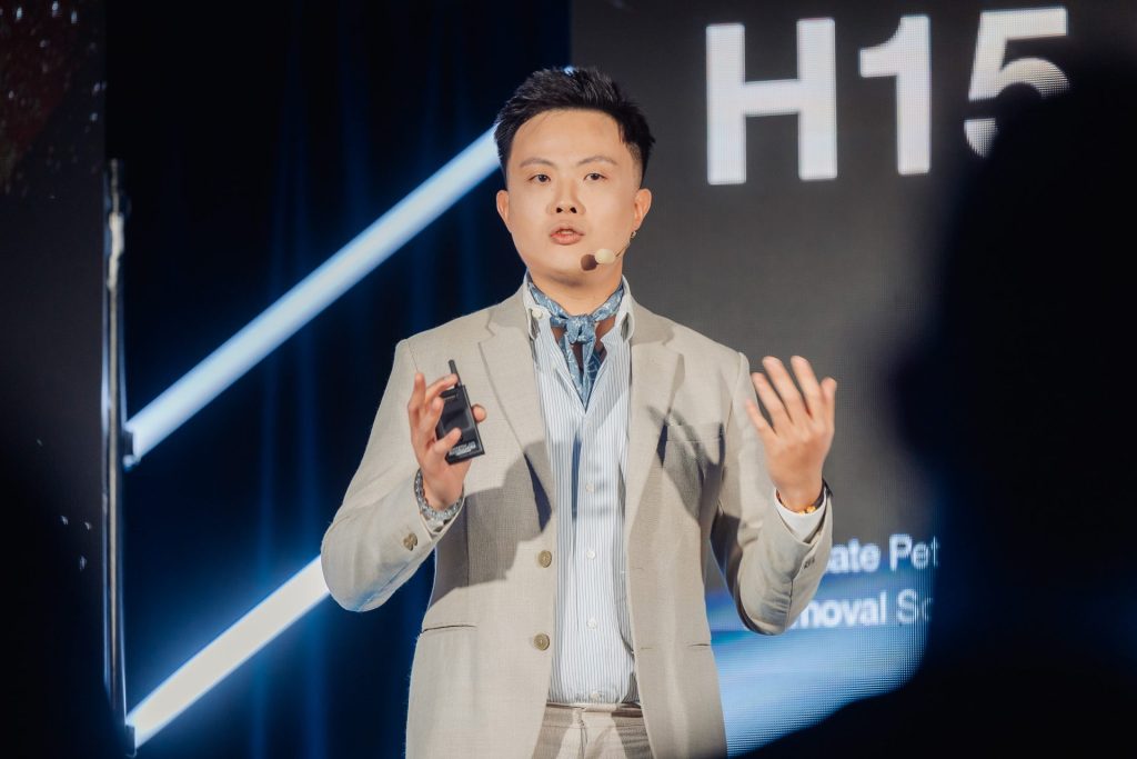 Qilin Kingsley Zheng