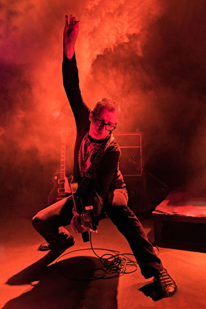 Wood RS Gile Elektricni orgazam 2019