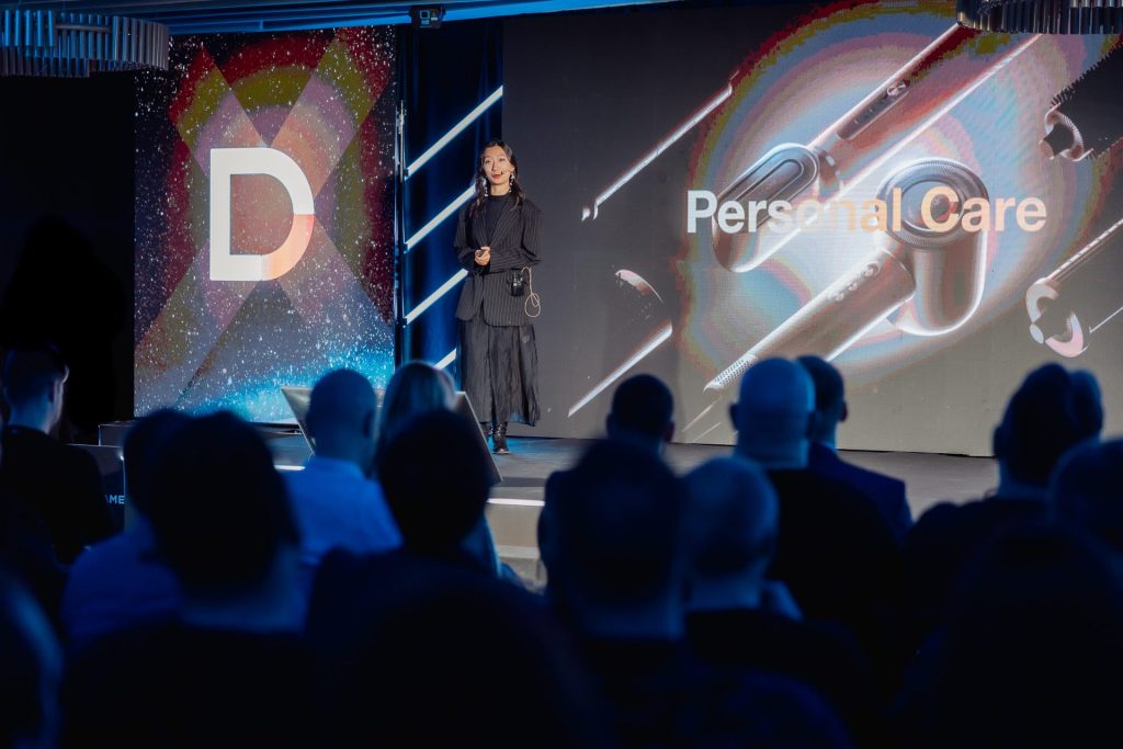 Zhiqian Vivi Cheng 1