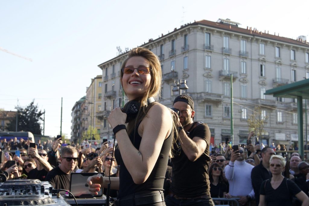 TEHNO KAO POLITIKA: Charlotte de Witte i gradonačelnica Đenove u akciji 9 profimedia 0983583411