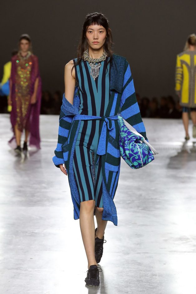 S piste u inspo folder: Najlepše odevne kombinacije iz prolećnih kolekcija 11 profimedia 1042208004