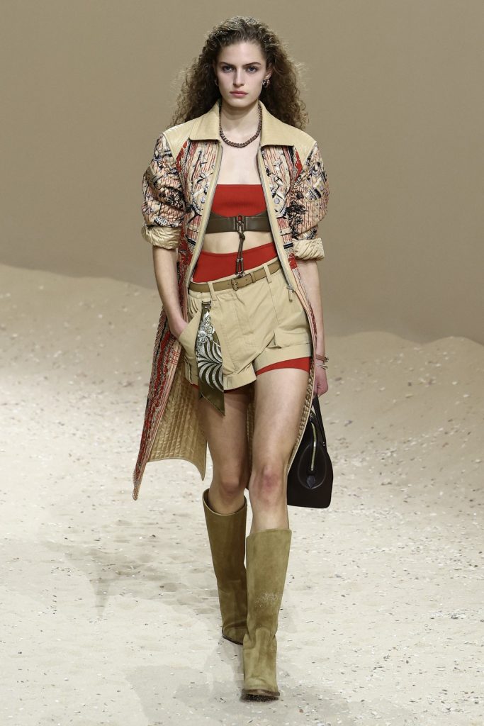 S piste u inspo folder: Najlepše odevne kombinacije iz prolećnih kolekcija 13 profimedia 1043302132