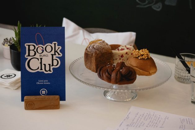 BURO book club kraljica bekstva 4