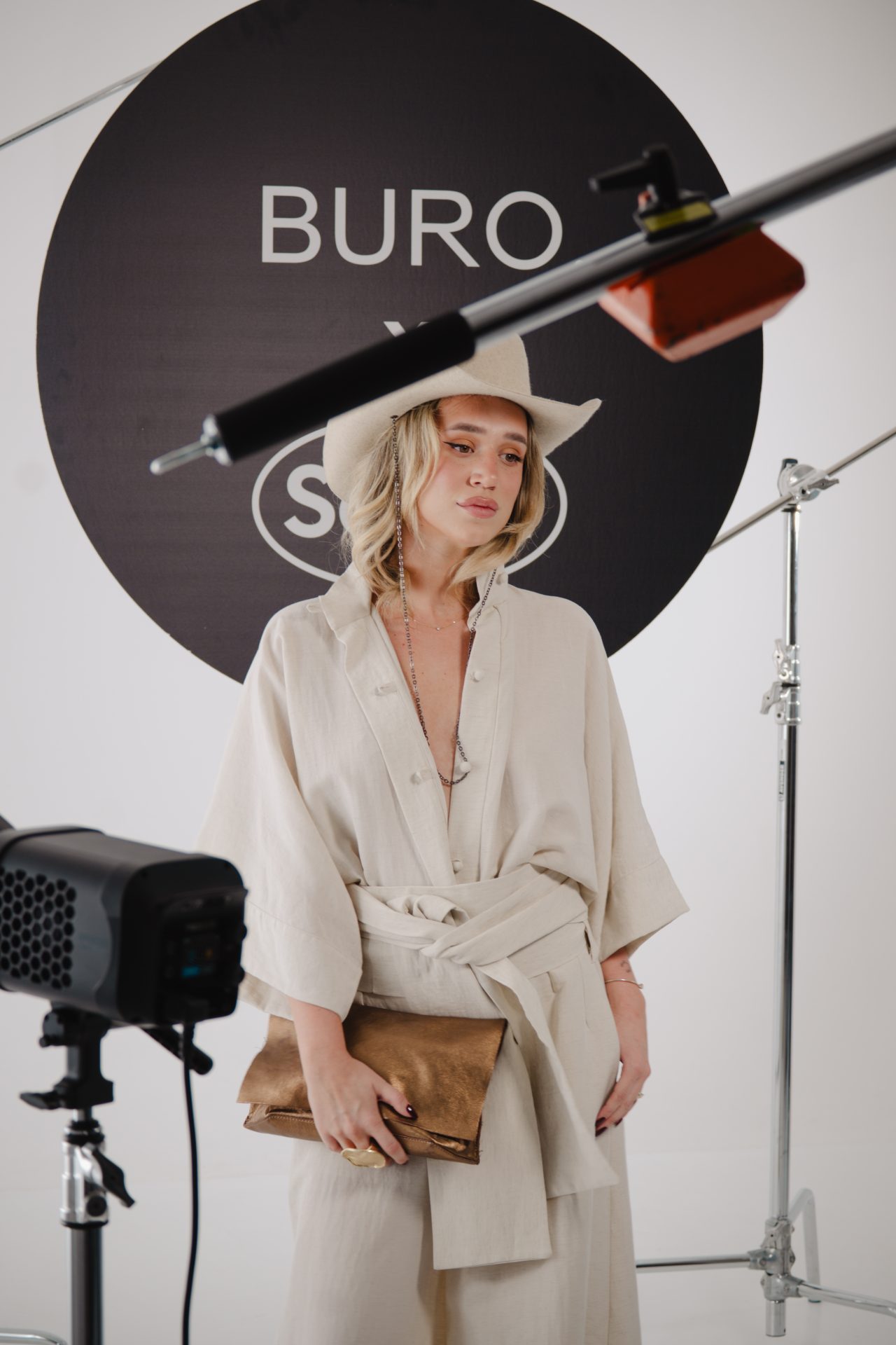 BURO X SCHOLL PHOTO 67