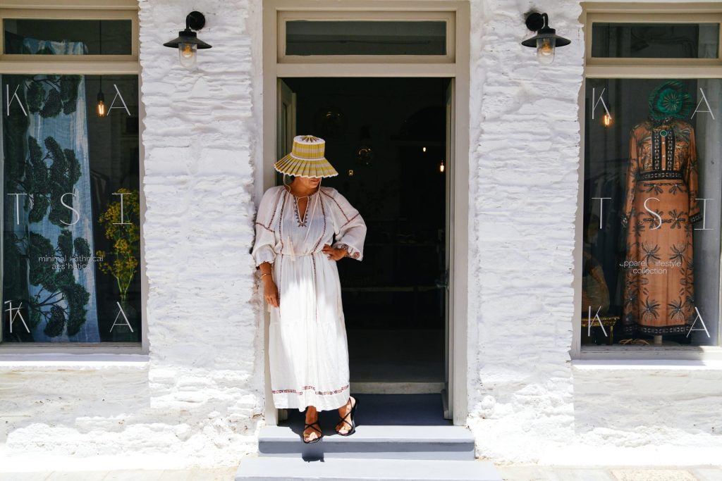 tinos